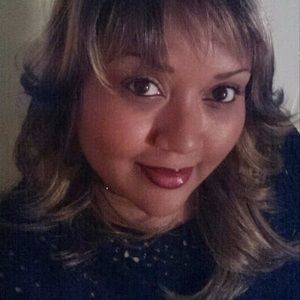 Meet your Posher, Alisha